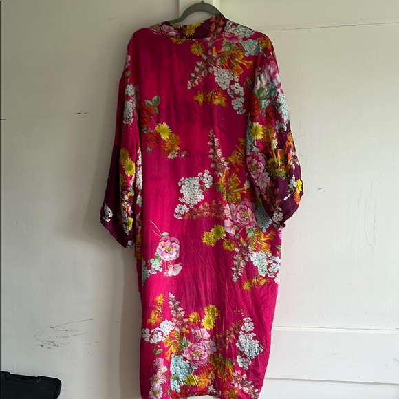 Johnny Was Pink Floral Satin Robe - Picture 2 of 7
